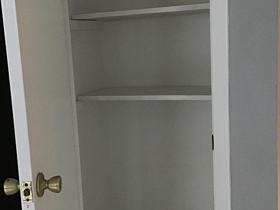 Kitchen pantry