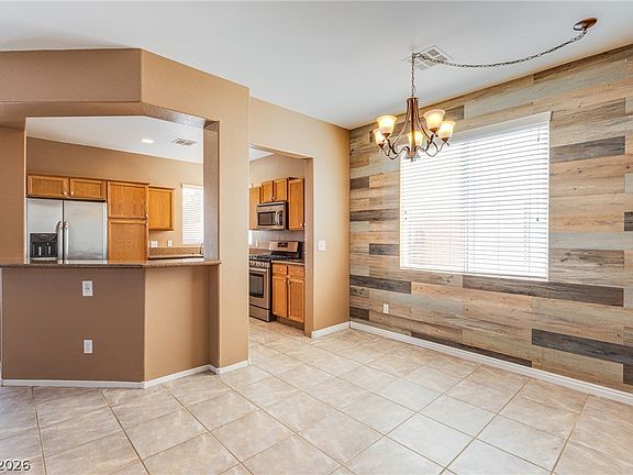 5th image of 8812 Meisenheimer Ave