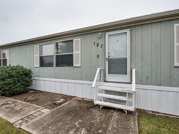 4th image of 127 Price Cir