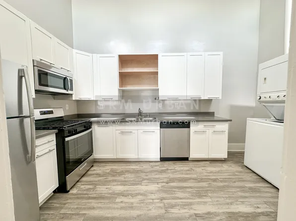 4709 34th St APT 5, San Diego, CA 92116