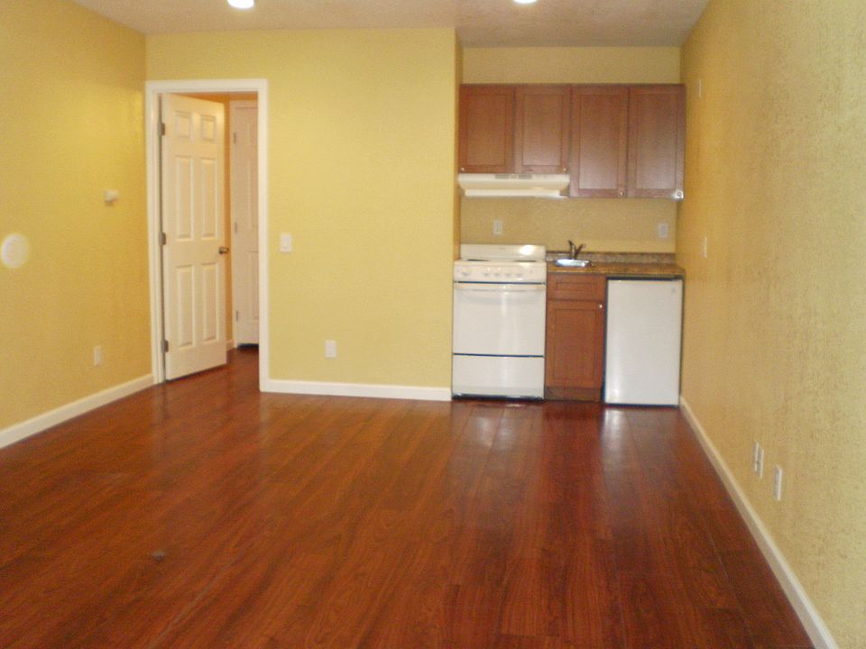 2nd image of 46 Berner St #16