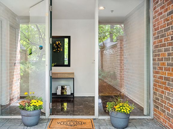 2nd image of 6030 Arbor Ln #6030