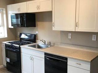 174 Clay St #174, Rochester, PA 15074