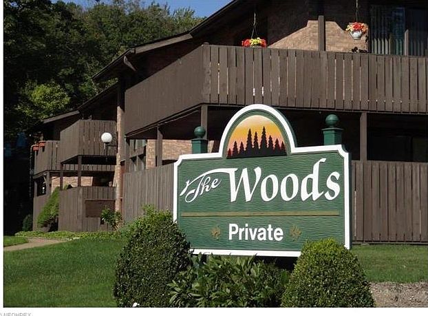 1st image of 6890 Carriage Hill Dr APT 5