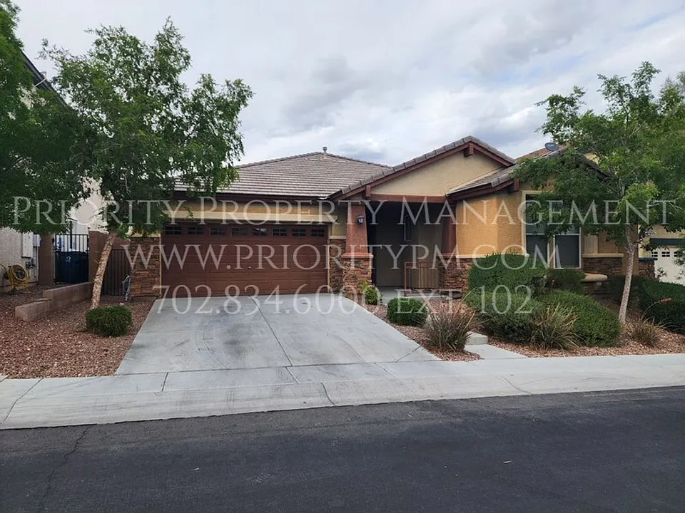 10224 Borah Peak Ave