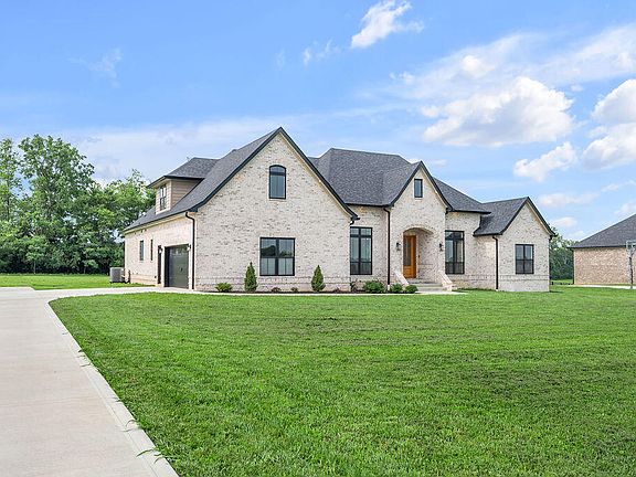 2nd image of 230 Chrisman Oaks Trl