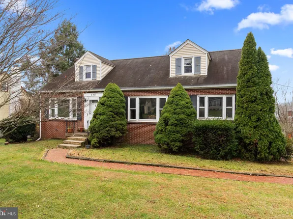 570 Park Ave, Harleysville, PA 19438