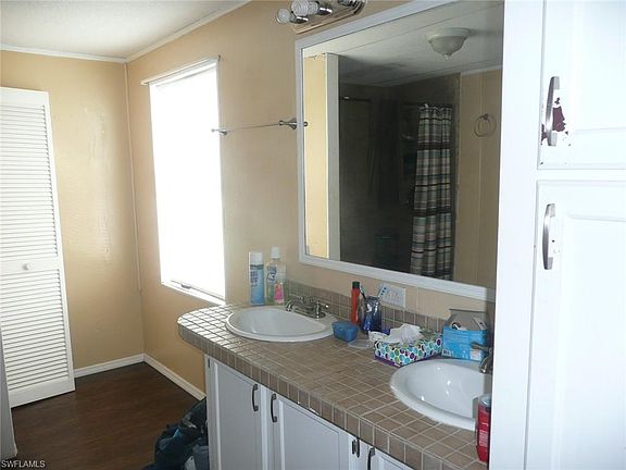 3rd image of 2511 Farrance Ct