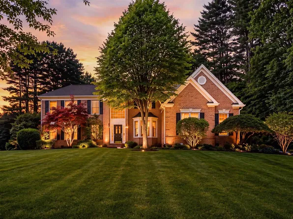 33 Marston Road, Bedford, NH 03110