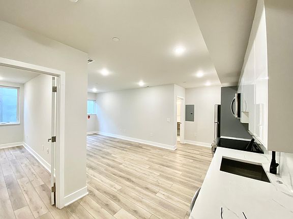 2nd image of 1518 N 8th St #U2