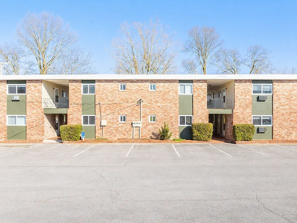 2014 Linden Ave #12
