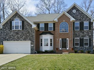 894 Crystal Rd, Edgewater, MD 21037