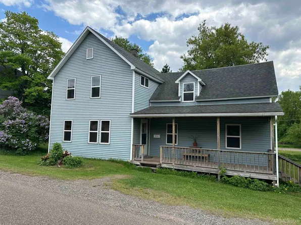 839 S Pine St, Ishpeming, MI 49849