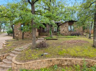 1808 Bramble Brae St, Fort Smith, AR 72908