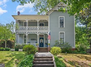 56 W Washington St, Newnan, GA 30263
