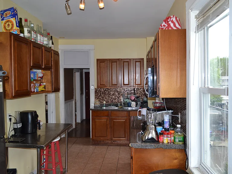 54 Pleasant St #3 — Photo 19