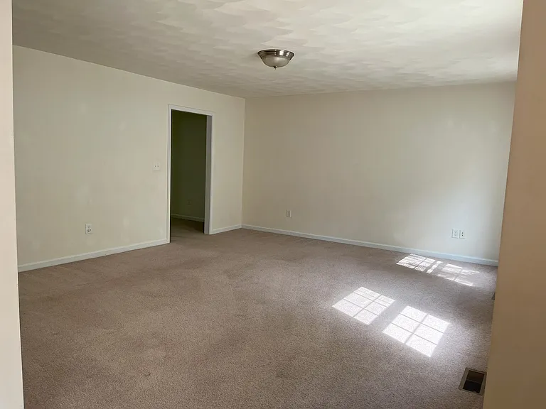 1816 Connors Run — Photo 2