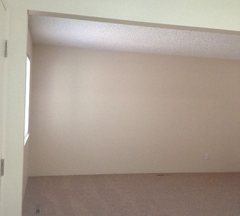 3rd image of 517 Westview Dr APT 8