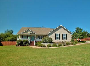 210 Mallard Pond Cir, Alto, GA 30510