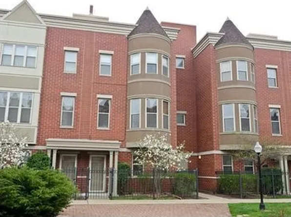 714 W Eastman St #714, Chicago, IL 60610