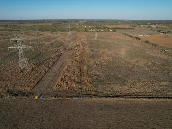 Williamson Rd, Lockhart, TX 78644