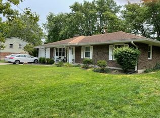 519 Maxine Dr, Oxford, OH 45056