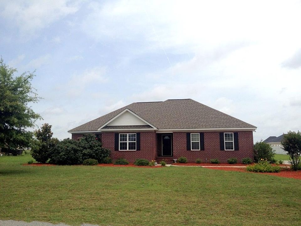 1st image of 207 Canterberry Pl