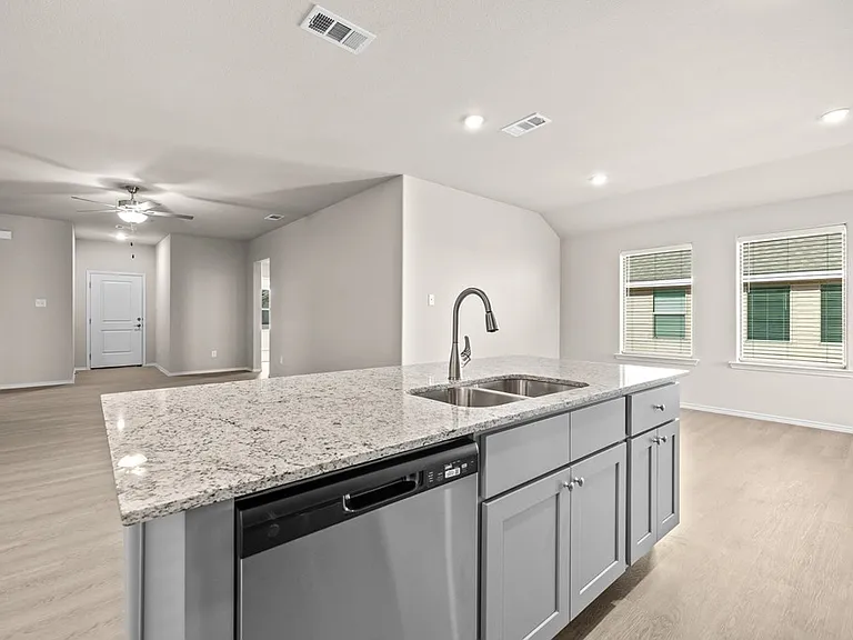8435 E County Road 110 — Photo 14