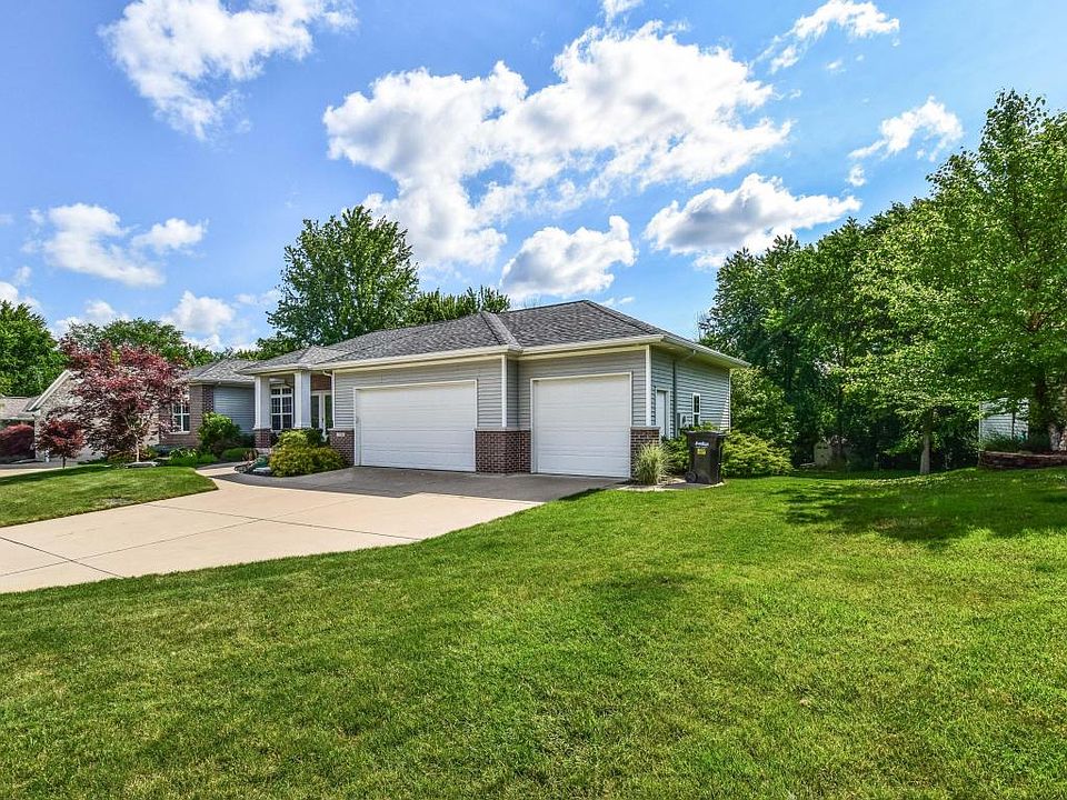 1st image of 7376 Whistlewood Dr SW