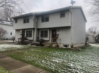 329 E Maple St, Mason, MI 48854