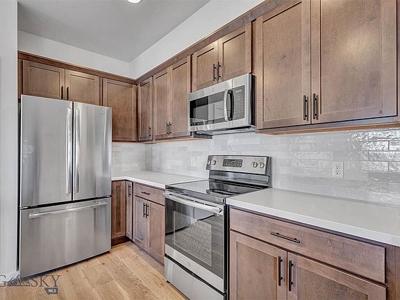 2nd image of 2420 Tschache Ln #102-12