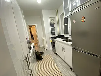 Rented by Adara Advisors Inc