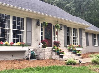 185 White Rd, Fayetteville, GA 30214