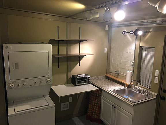 4th image of 422 N Herbert Ave Ste 120