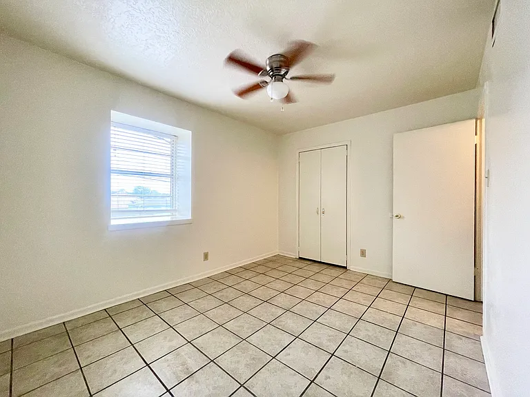1229 Wilson St #2 — Photo 12