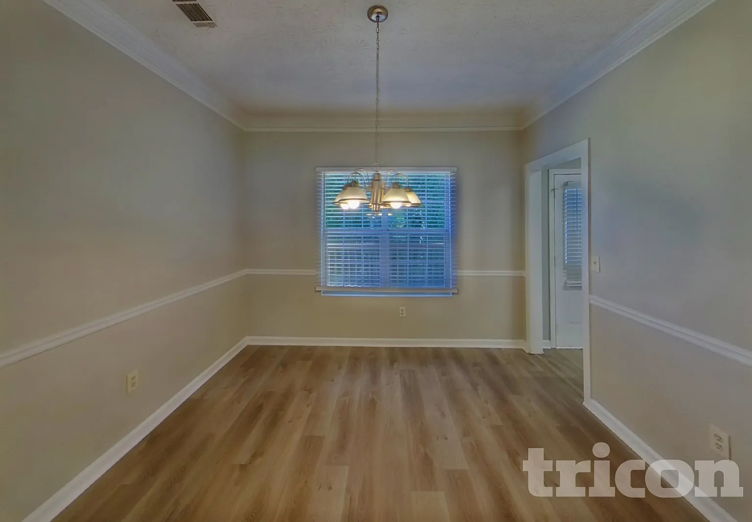 1475 Watercrest Circle Lawrenceville GA — Photo 3