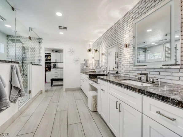 9210 Camden Heights Ct, Las Vegas, NV 89123