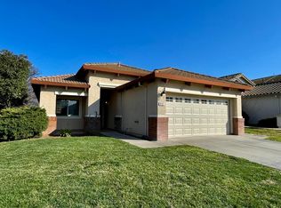 8101 Wymark Dr, Elk Grove, CA 95758