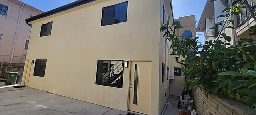 1427 S Shenandoah St Photo 1