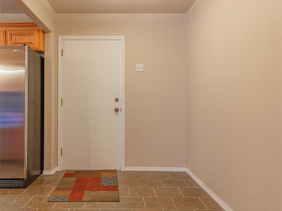 3rd image of 1549 S 5th St