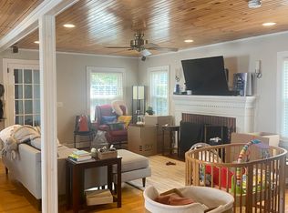 18 Chace Dr, Providence, RI 02906