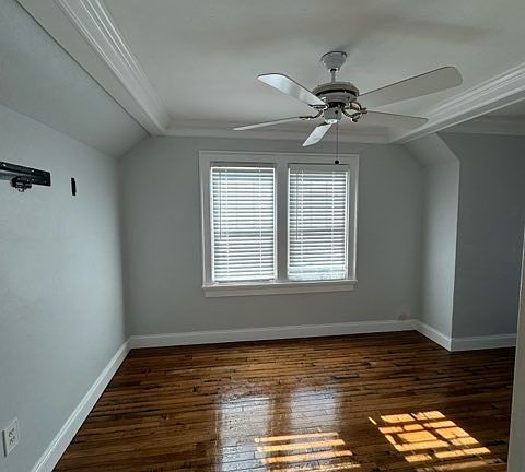 3rd image of 2320 Annalee Ave