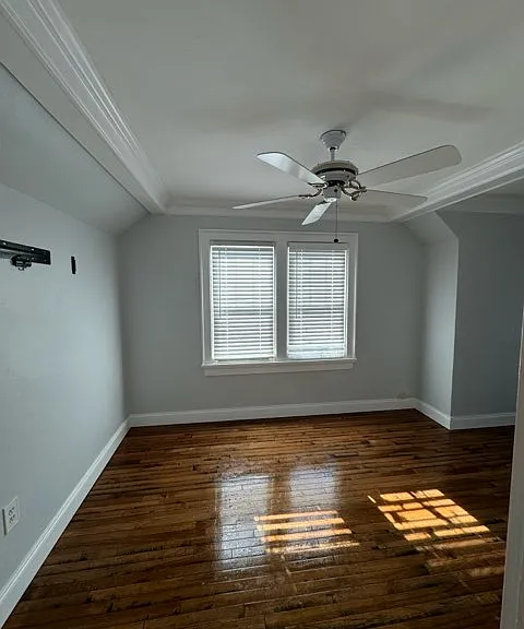 2320 Annalee Ave — Photo 3
