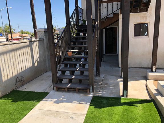 2nd image of 2832 K St #2832