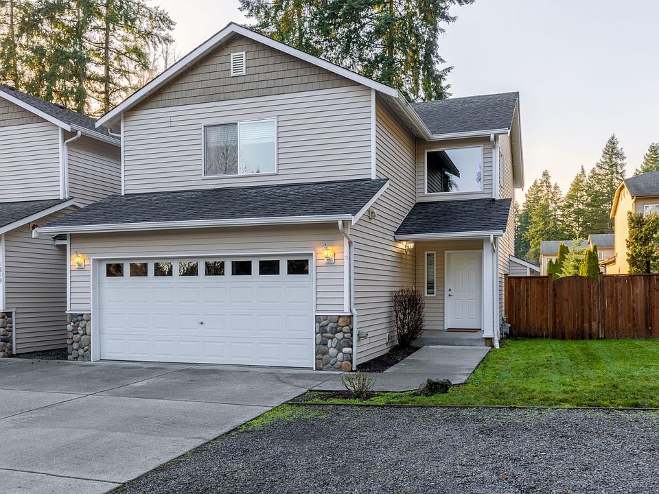 1st image of 1819 Larch Way #B