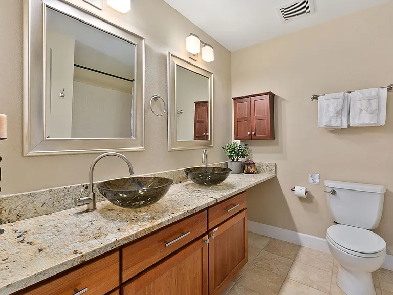 409 Mason Ct #224 — Photo 8