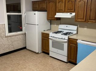 285 Pearsall Ave #1, Jersey City, NJ 07305