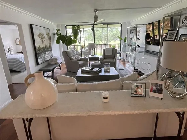 415 Augusta BLVD #212, NAPLES, FL 34113