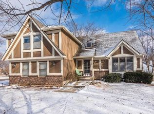 17525 W 116th St, Olathe, KS 66061