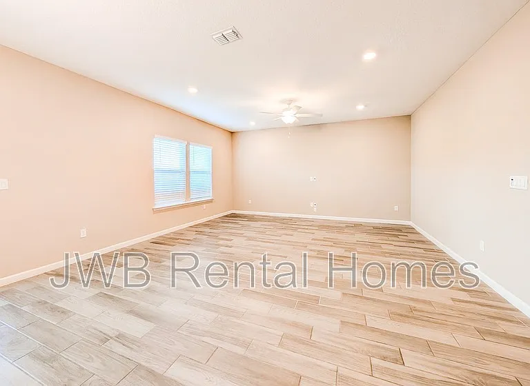7236 Jemmah Ln — Photo 5